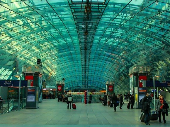 ���m�˸��C����2015�깲�Ӵ�6103.2�f�ο�