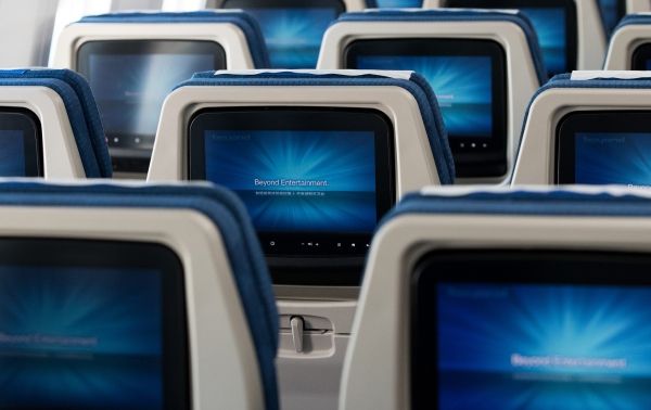 機(jī)上Wi-Fi將為航司打開(kāi)輔助收入新源頭419902_ 機(jī)上Wi-Fi將為航司打開(kāi)輔助收入新源頭